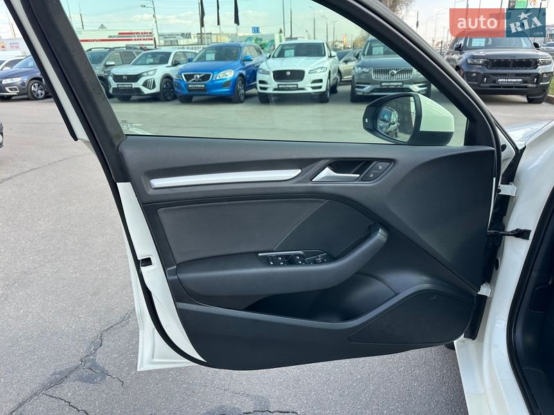 Седан Audi A3 2014 в Киеве фото 13 Седан Audi A3 2014 в Киеве