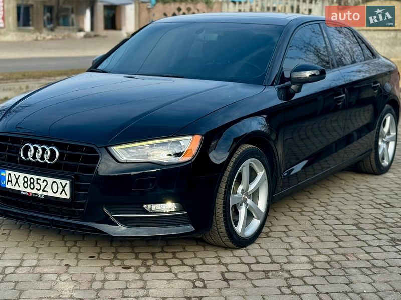 Седан Audi A3 2016 в Харкові