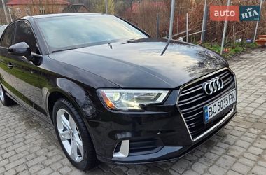 Седан Audi A3 2016 в Львові