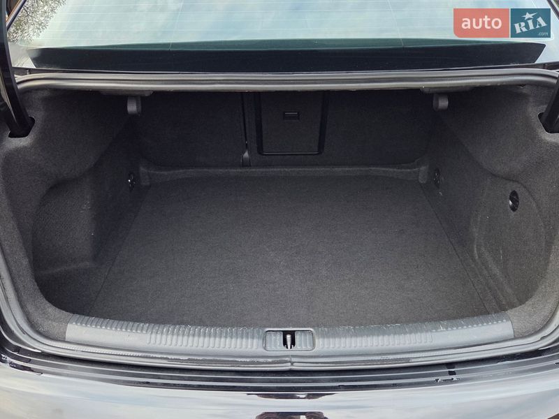 Седан Audi A3 2016 в Львове фото 25 Седан Audi A3 2016 в Львове