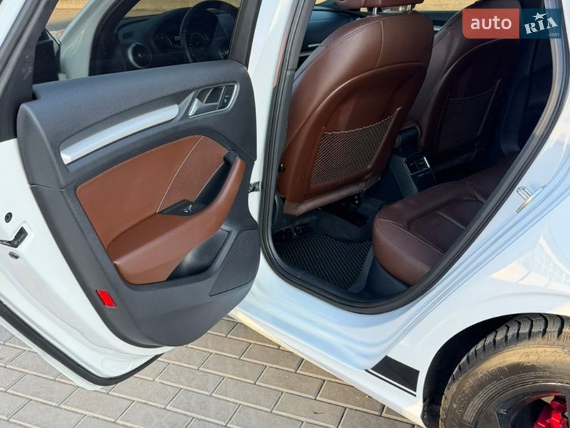 Седан Audi A3 2016 в Бершади