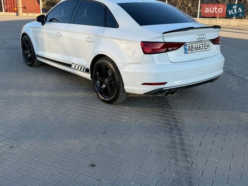 Седан Audi A3 2016 в Бершади