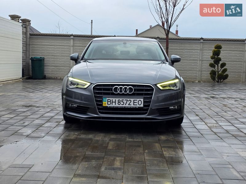 Седан Audi A3 2013 в Одессе