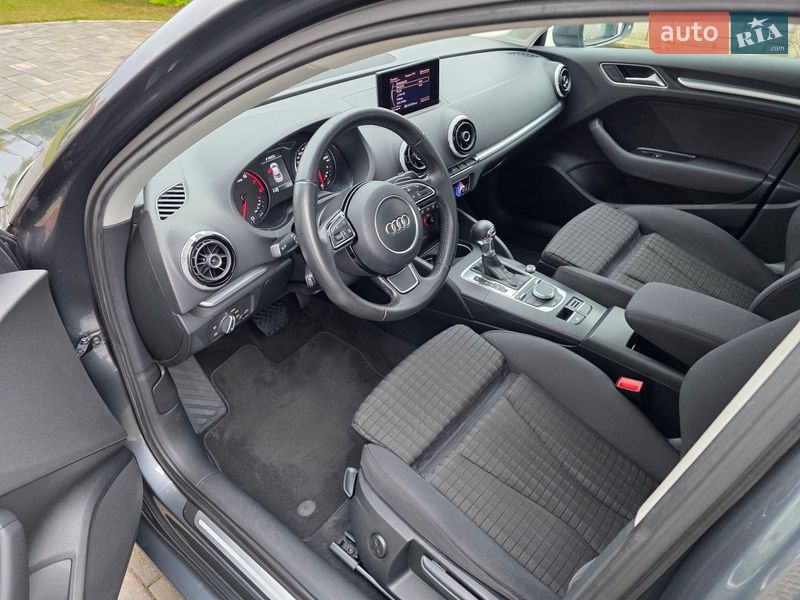 Седан Audi A3 2013 в Одессе