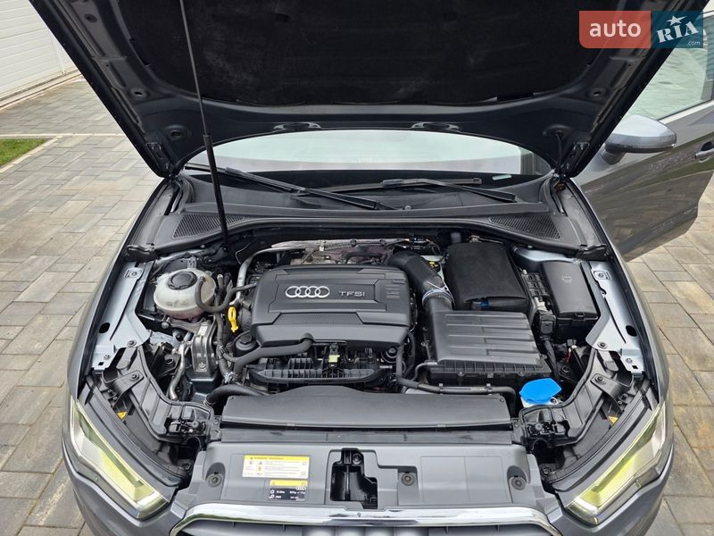 Седан Audi A3 2013 в Одессе