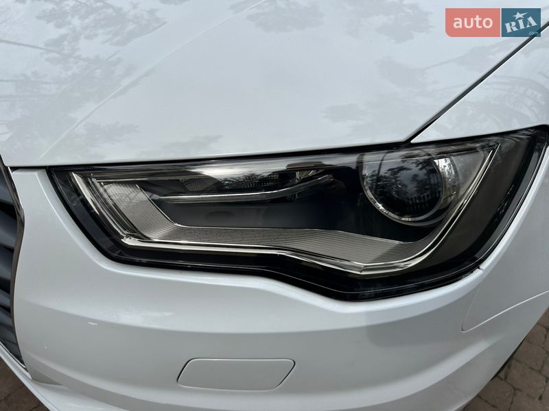 Седан Audi A3 2013 в Киеве