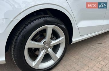 Седан Audi A3 2013 в Киеве