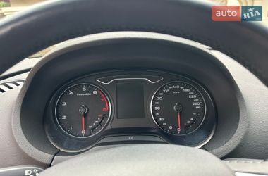 Седан Audi A3 2013 в Киеве