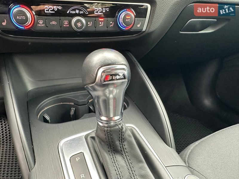 Седан Audi A3 2013 в Киеве