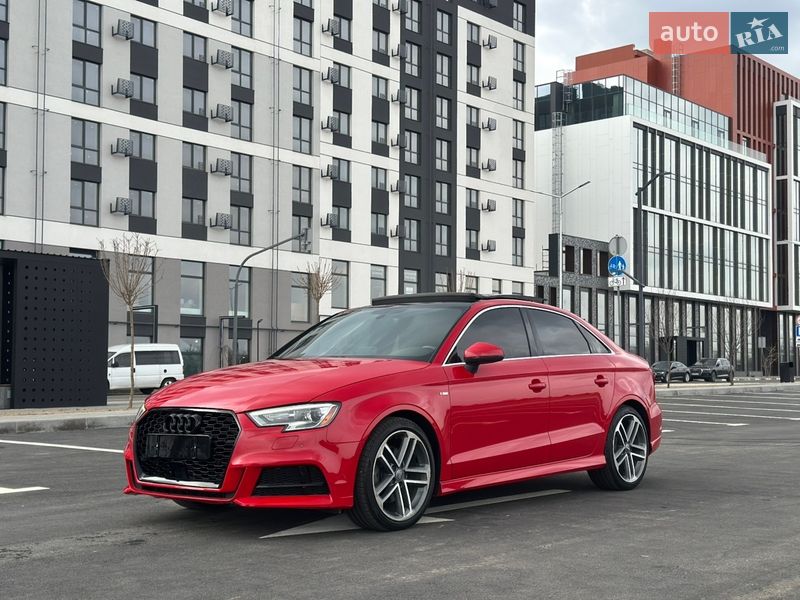 Седан Audi A3 2017 в Рівному