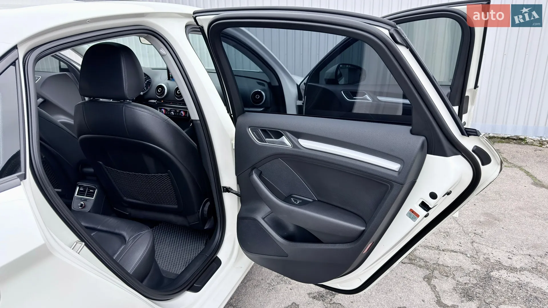 2015 Audi A3 - мініатюра 24