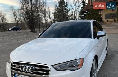Седан Audi A3 2015 в Харькове