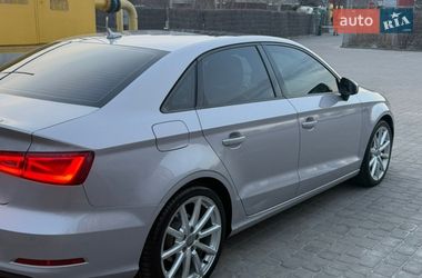 Седан Audi A3 2015 в Днепре