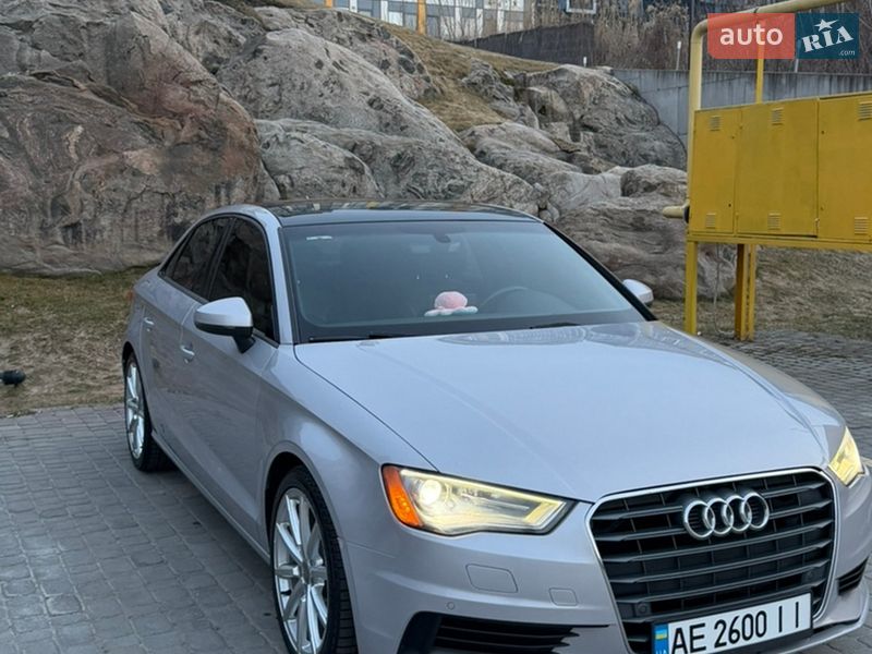 Седан Audi A3 2015 в Дніпрі фото 4 Седан Audi A3 2015 в Дніпрі