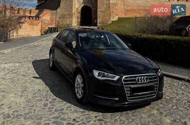 Хетчбек Audi A3 2016 в Луцьку