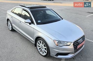 Седан Audi A3 2015 в Ивано-Франковске