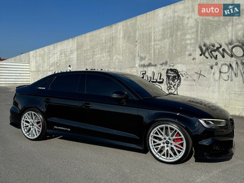 Седан Audi A3 2019 в Львове