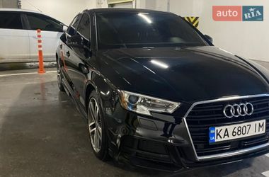 Седан Audi A3 2017 в Киеве