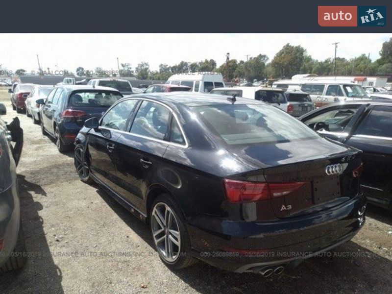 Седан Audi A3 2017 в Киеве