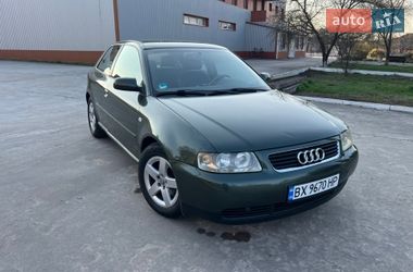 Хэтчбек Audi A3 2001 в Ярмолинцах