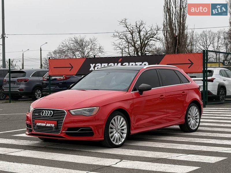 Хэтчбек Audi A3 2016 в Одессе фото Хэтчбек Audi A3 2016 в Одессе