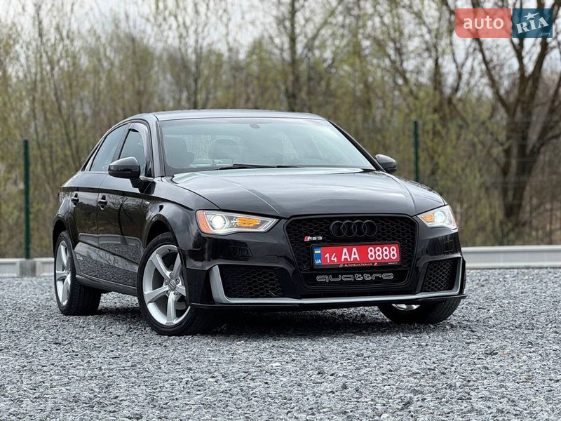 Седан Audi A3 2016 в Дрогобичі