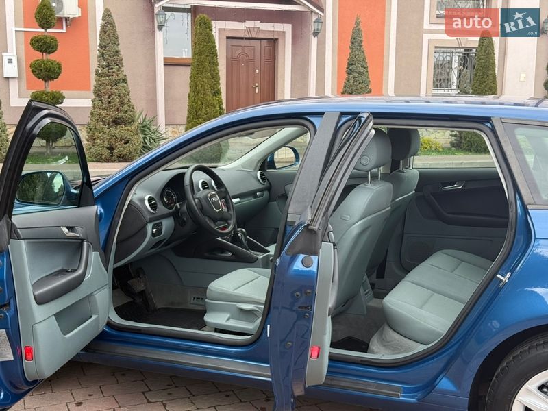 Хетчбек Audi A3 2009 в Стрию