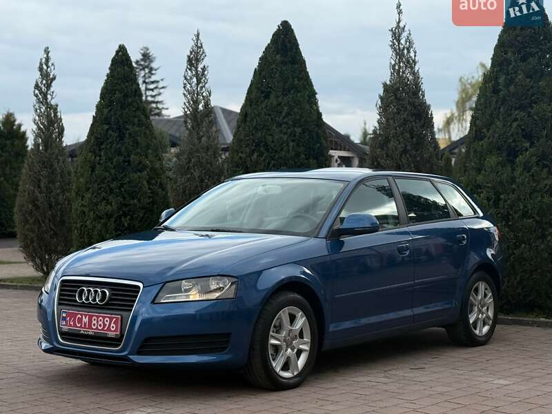 Хетчбек Audi A3 2009 в Стрию