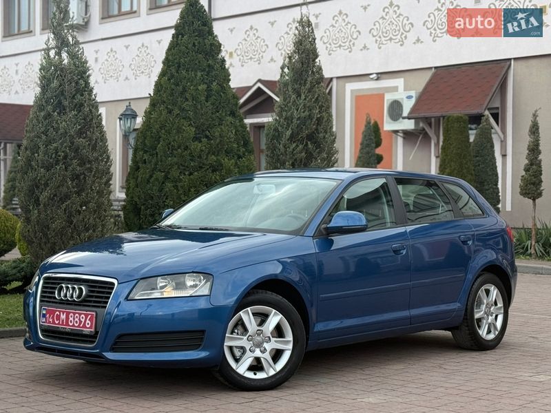 Хетчбек Audi A3 2009 в Стрию