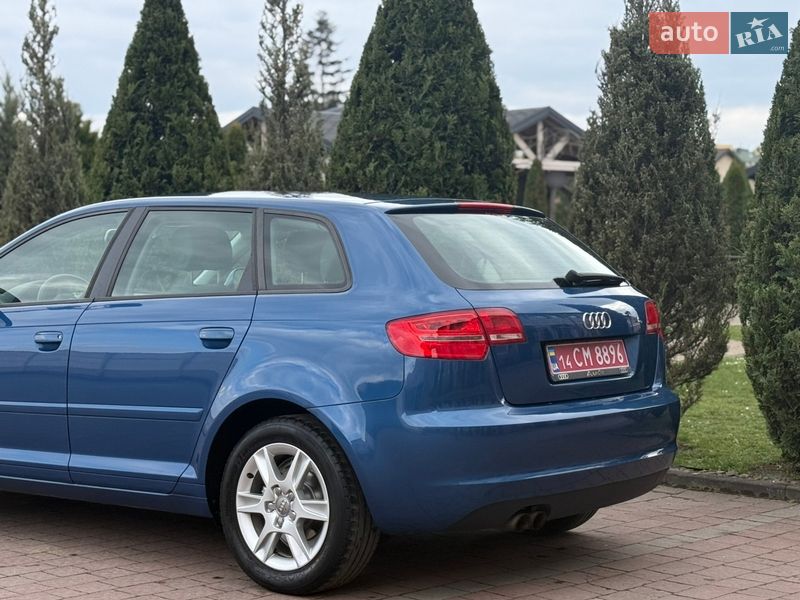 Хетчбек Audi A3 2009 в Стрию