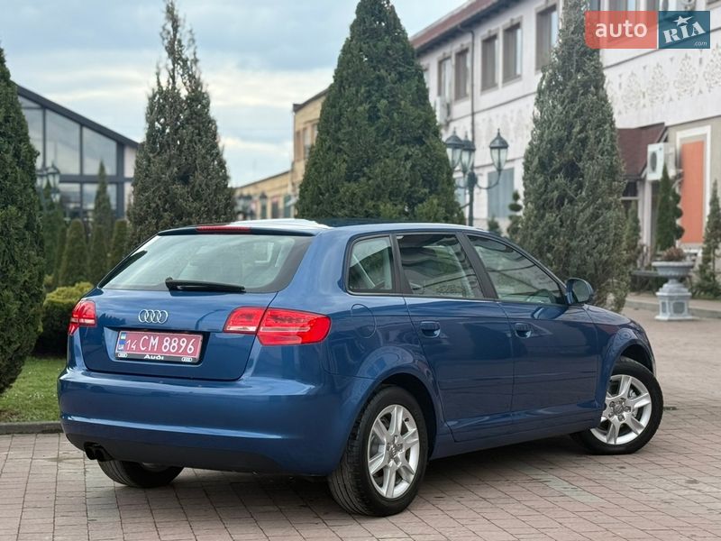 Хетчбек Audi A3 2009 в Стрию