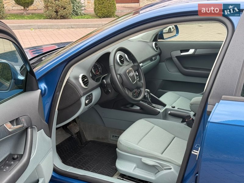 Хетчбек Audi A3 2009 в Стрию