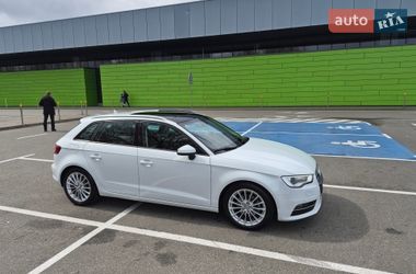 Хетчбек Audi A3 2016 в Києві