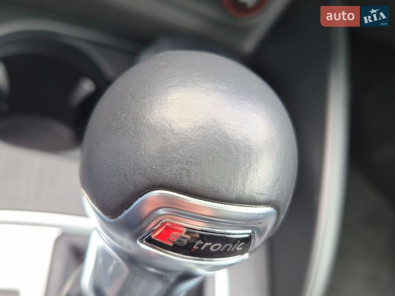 Хэтчбек Audi A3 2016 в Киеве