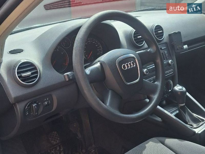 Хэтчбек Audi A3 2007 в Тараще
