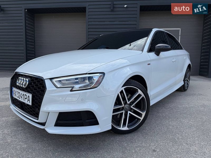 Седан Audi A3 2016 в Харкові
