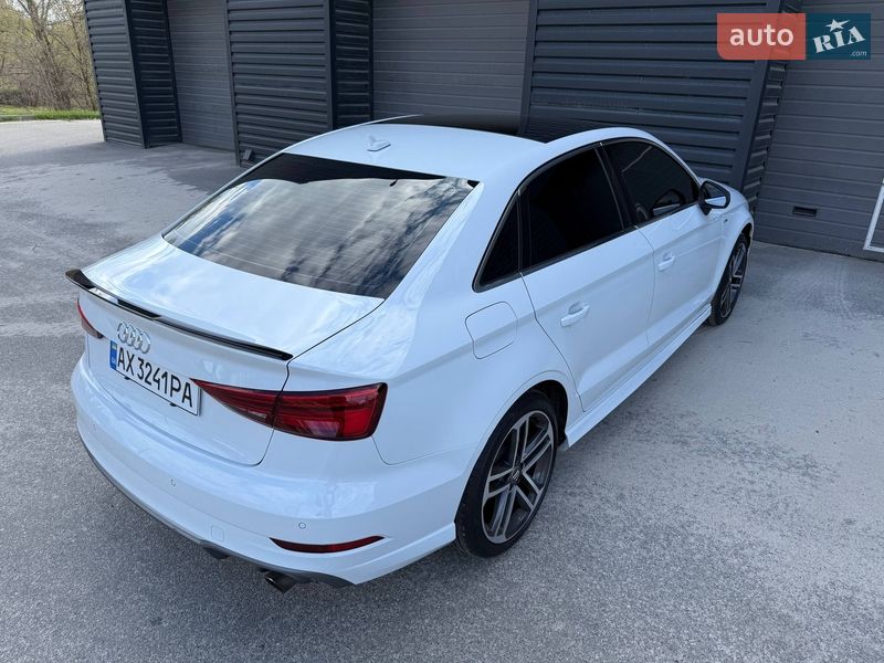 Седан Audi A3 2016 в Харкові