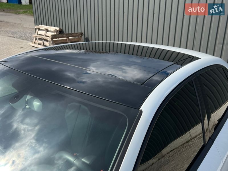 Седан Audi A3 2016 в Фастове