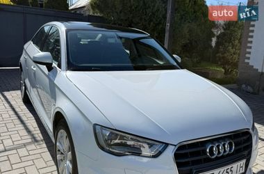 Седан Audi A3 2015 в Днепре