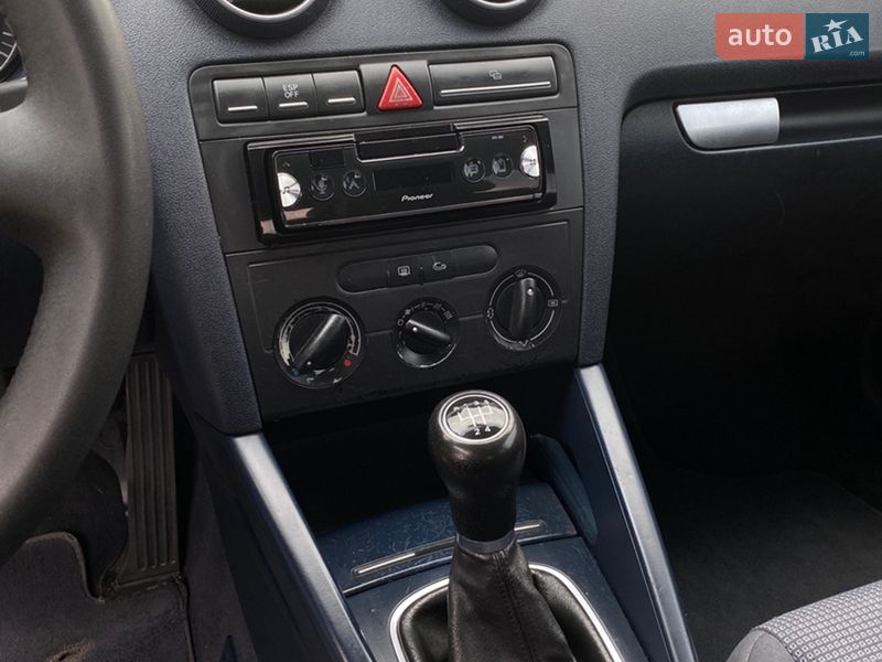 Хетчбек Audi A3 2004 в Надвірній