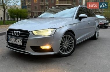 Хетчбек Audi A3 2016 в Одесі