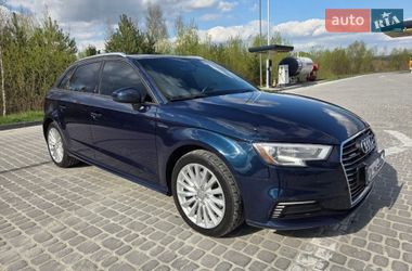 Хетчбек Audi A3 2017 в Львові