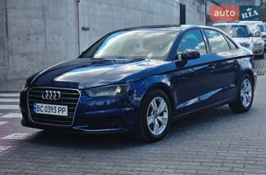 Седан Audi A3 2015 в Львові