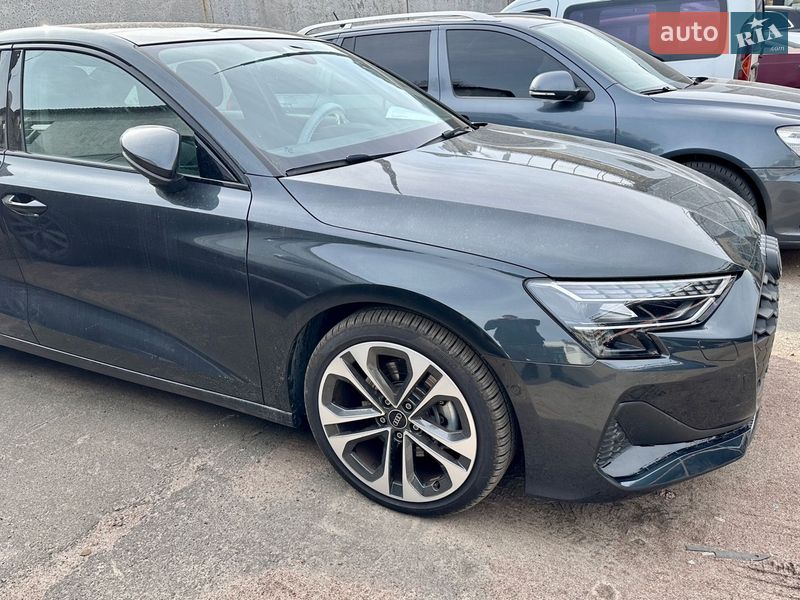 Седан Audi A3 2025 в Киеве