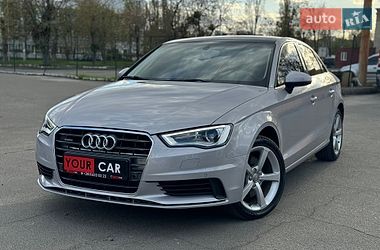 Седан Audi A3 2014 в Киеве