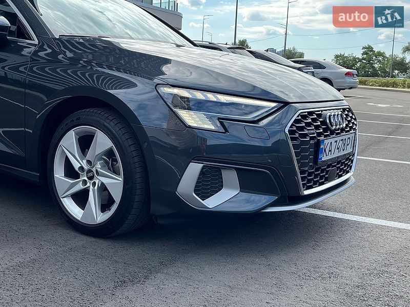 Седан Audi A3 2022 в Києві