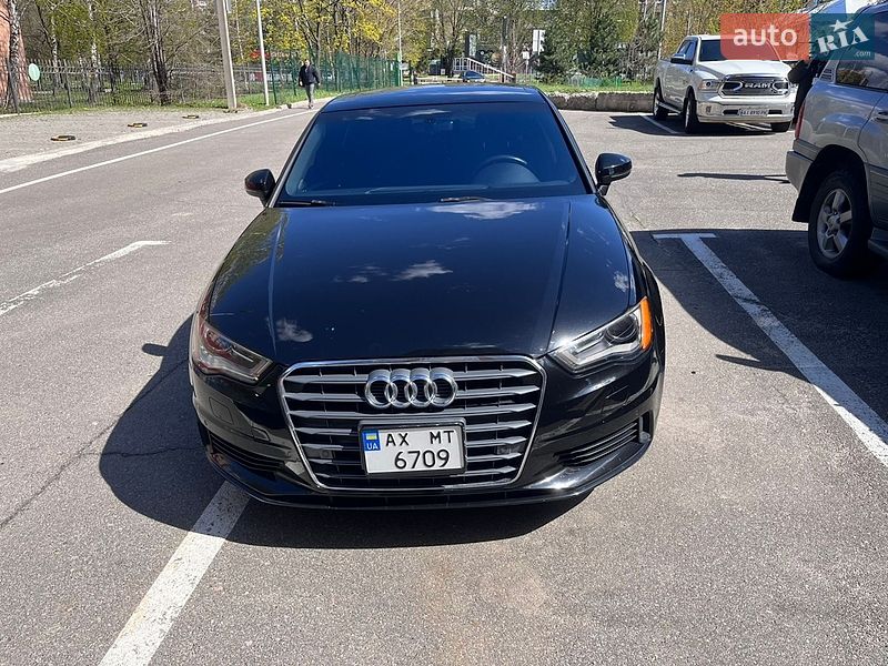 Седан Audi A3 2015 в Харькове