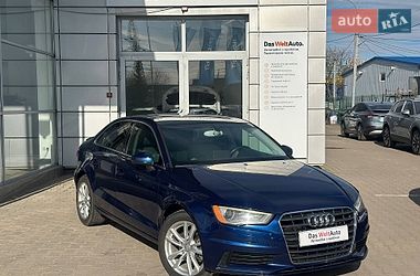 Седан Audi A3 2014 в Черновцах
