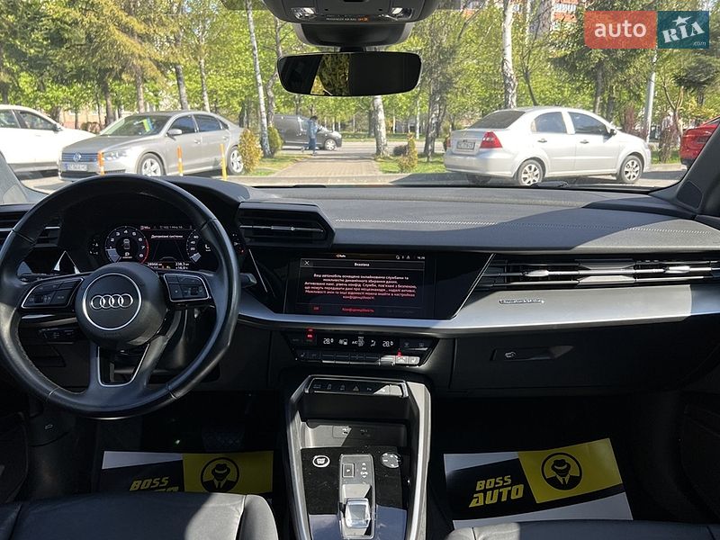 Седан Audi A3 2022 в Львові