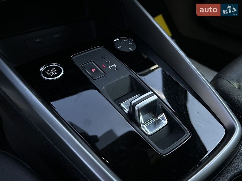 Седан Audi A3 2022 в Львові